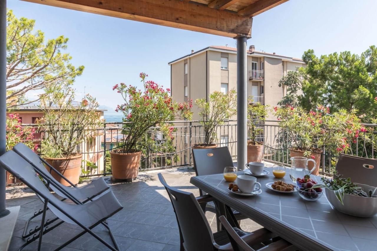 Appartement Frank Ronyo à Desenzano del Garda Extérieur photo