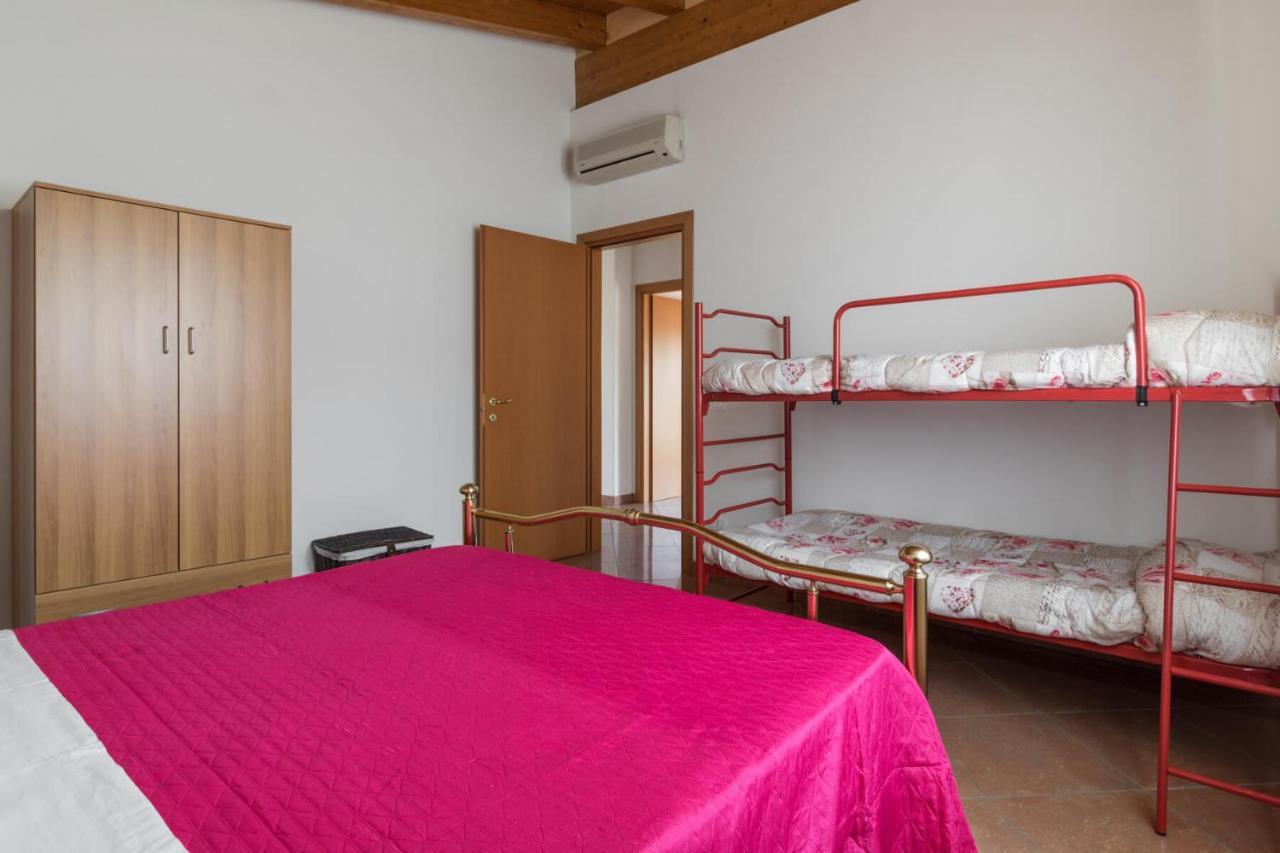 Appartement Frank Ronyo à Desenzano del Garda Extérieur photo