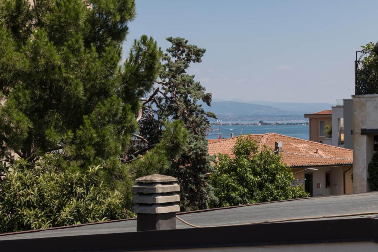 Appartement Frank Ronyo à Desenzano del Garda Extérieur photo