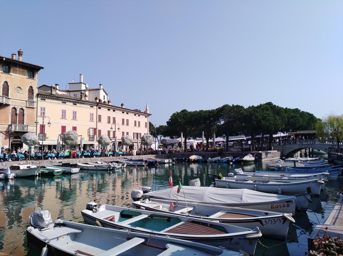 Appartement Frank Ronyo à Desenzano del Garda Extérieur photo