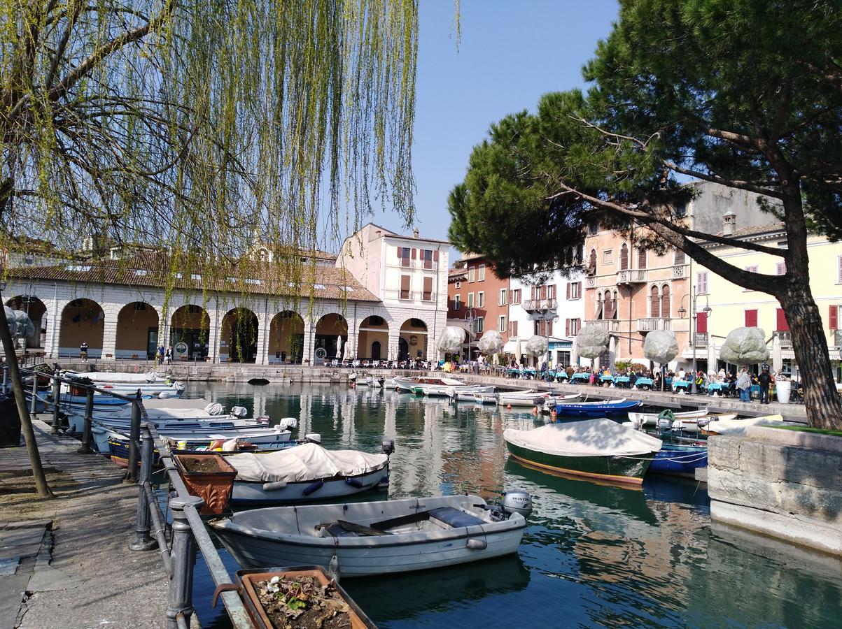 Appartement Frank Ronyo à Desenzano del Garda Extérieur photo