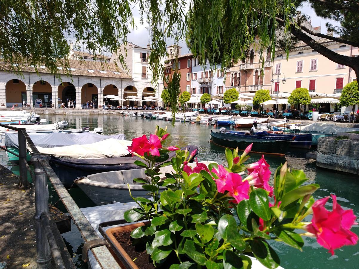 Appartement Frank Ronyo à Desenzano del Garda Extérieur photo